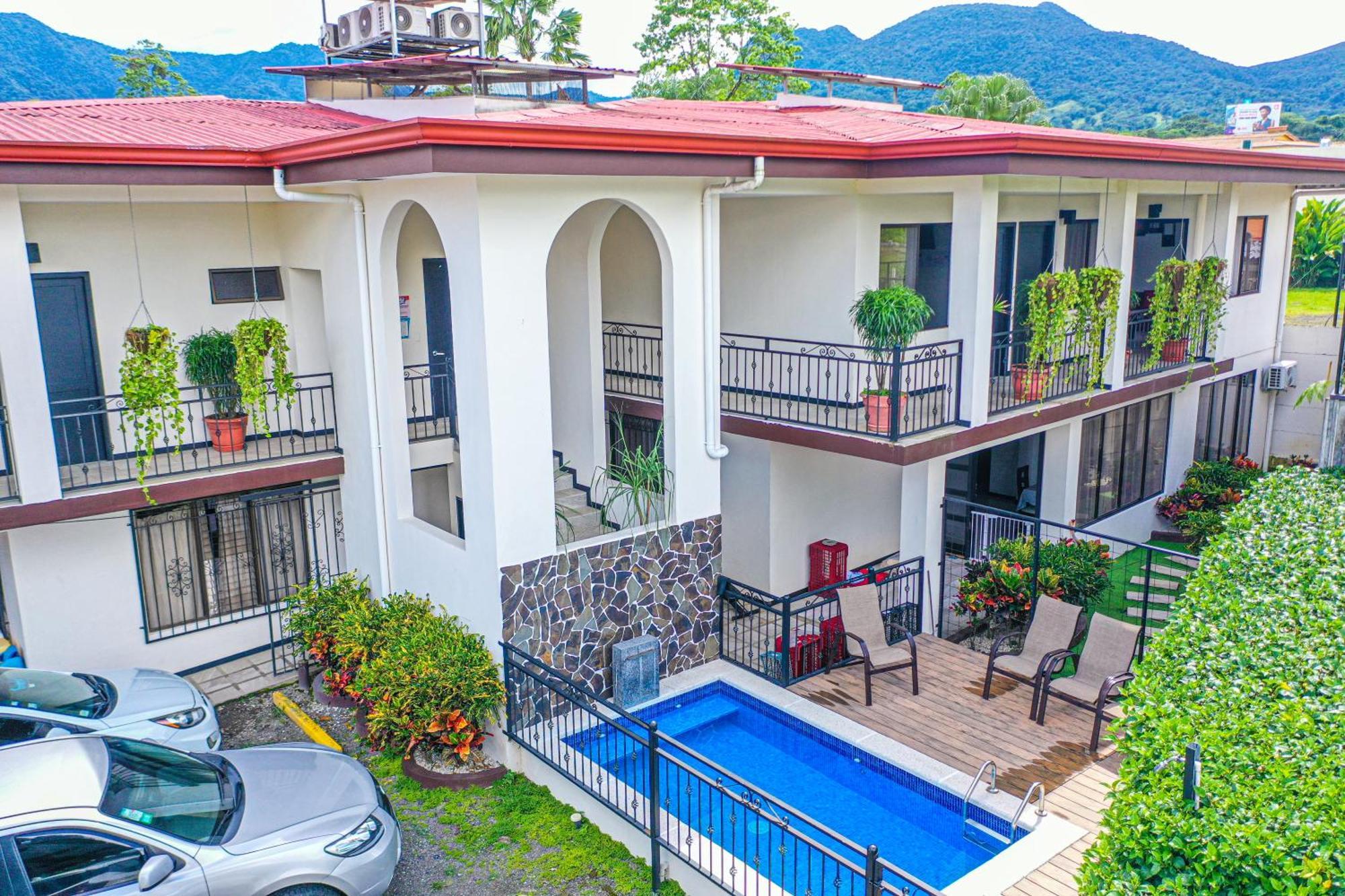 Apartamentos La Casona La Fortuna Екстериор снимка
